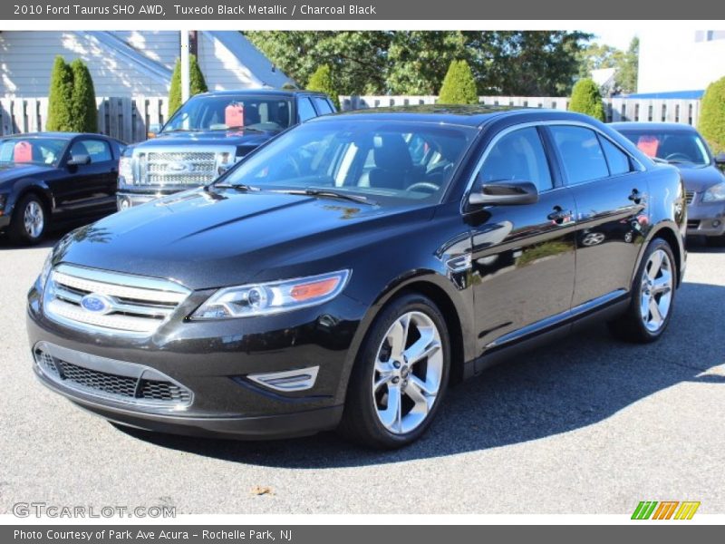 Tuxedo Black Metallic / Charcoal Black 2010 Ford Taurus SHO AWD