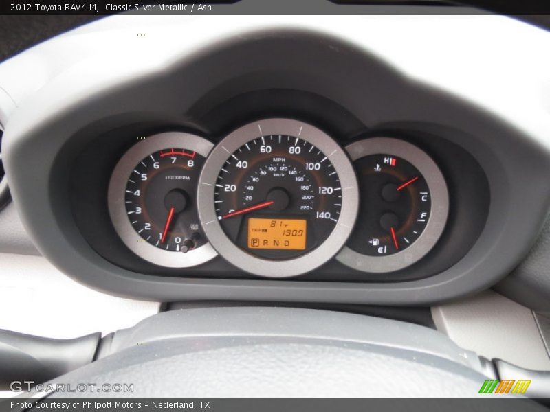 Classic Silver Metallic / Ash 2012 Toyota RAV4 I4
