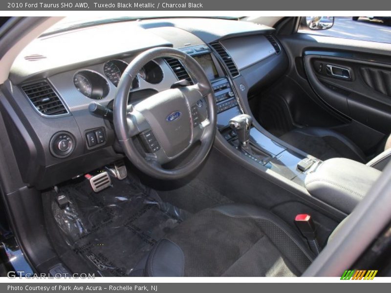 Tuxedo Black Metallic / Charcoal Black 2010 Ford Taurus SHO AWD