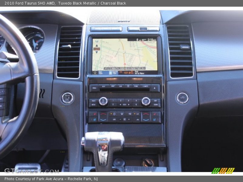 Tuxedo Black Metallic / Charcoal Black 2010 Ford Taurus SHO AWD