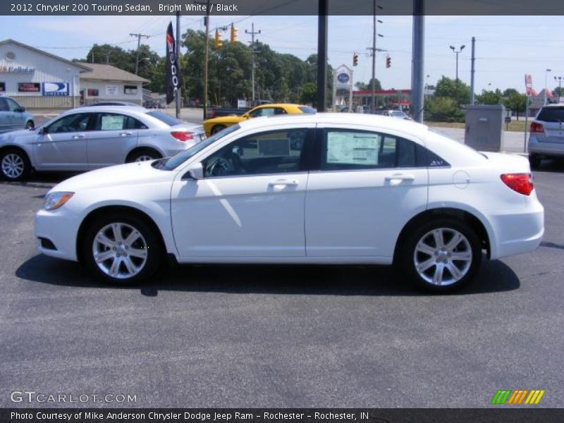 Bright White / Black 2012 Chrysler 200 Touring Sedan