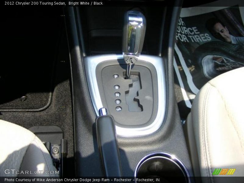 Bright White / Black 2012 Chrysler 200 Touring Sedan