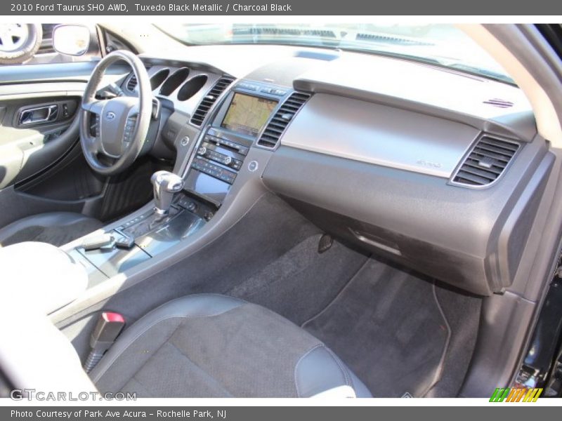 Tuxedo Black Metallic / Charcoal Black 2010 Ford Taurus SHO AWD