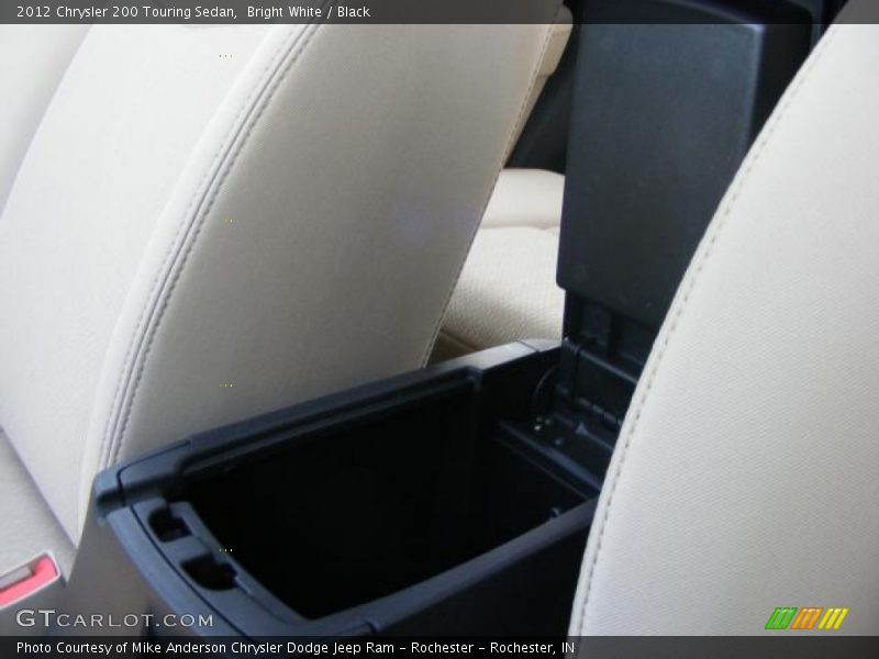 Bright White / Black 2012 Chrysler 200 Touring Sedan