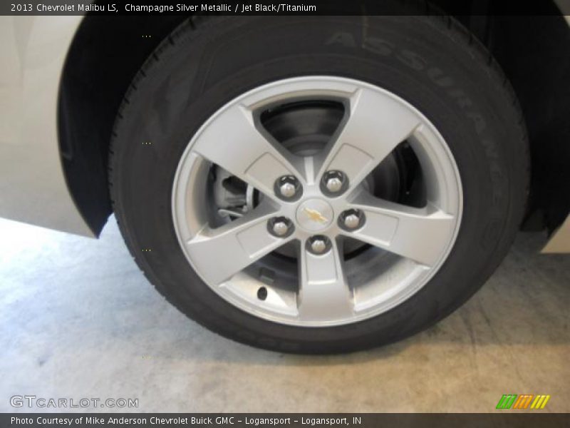 Champagne Silver Metallic / Jet Black/Titanium 2013 Chevrolet Malibu LS