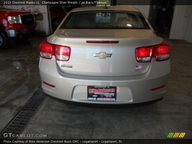 Champagne Silver Metallic / Jet Black/Titanium 2013 Chevrolet Malibu LS