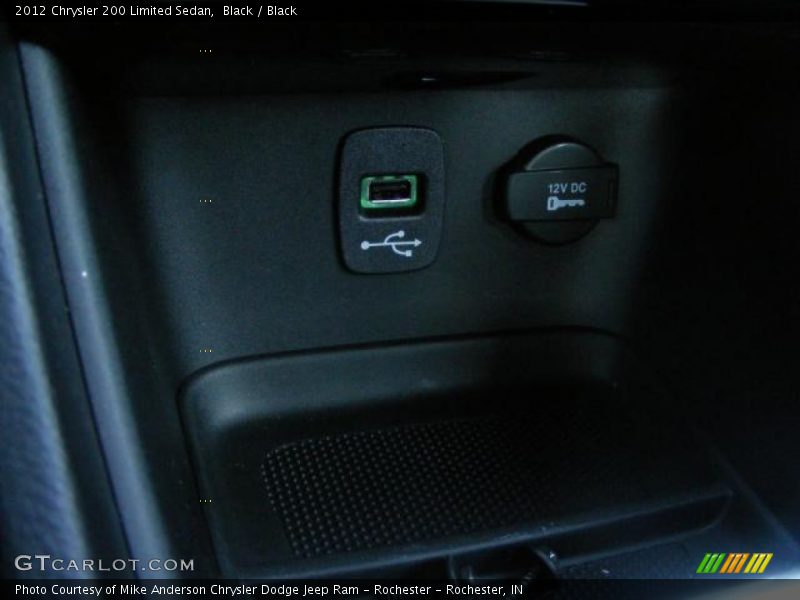 Black / Black 2012 Chrysler 200 Limited Sedan