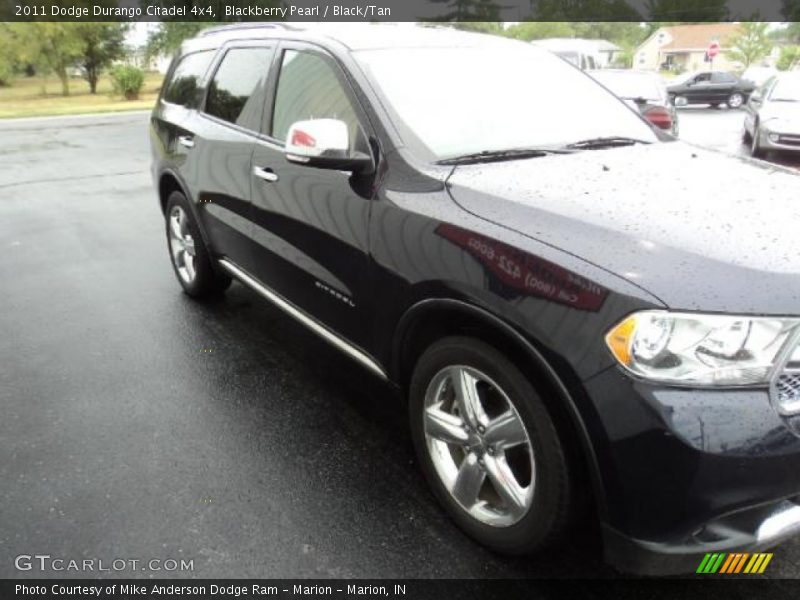 Blackberry Pearl / Black/Tan 2011 Dodge Durango Citadel 4x4