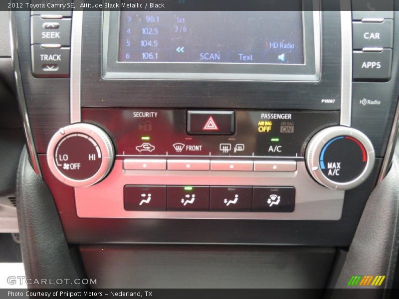Attitude Black Metallic / Black 2012 Toyota Camry SE