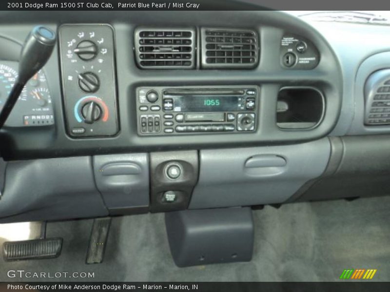 Patriot Blue Pearl / Mist Gray 2001 Dodge Ram 1500 ST Club Cab