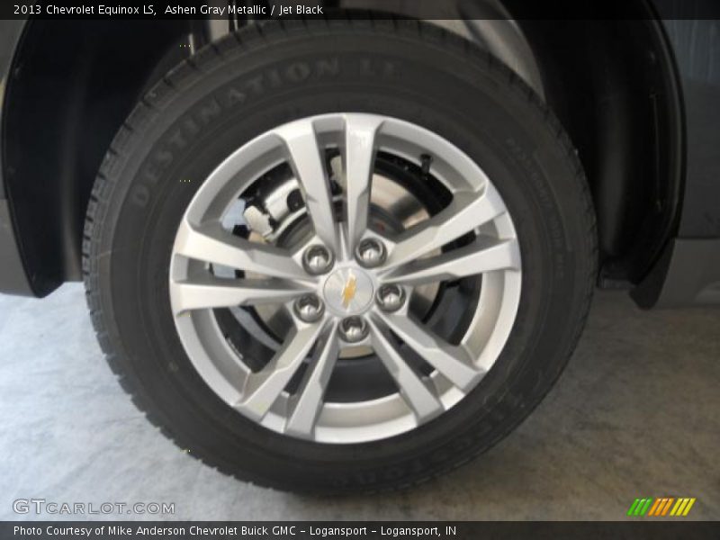 Ashen Gray Metallic / Jet Black 2013 Chevrolet Equinox LS