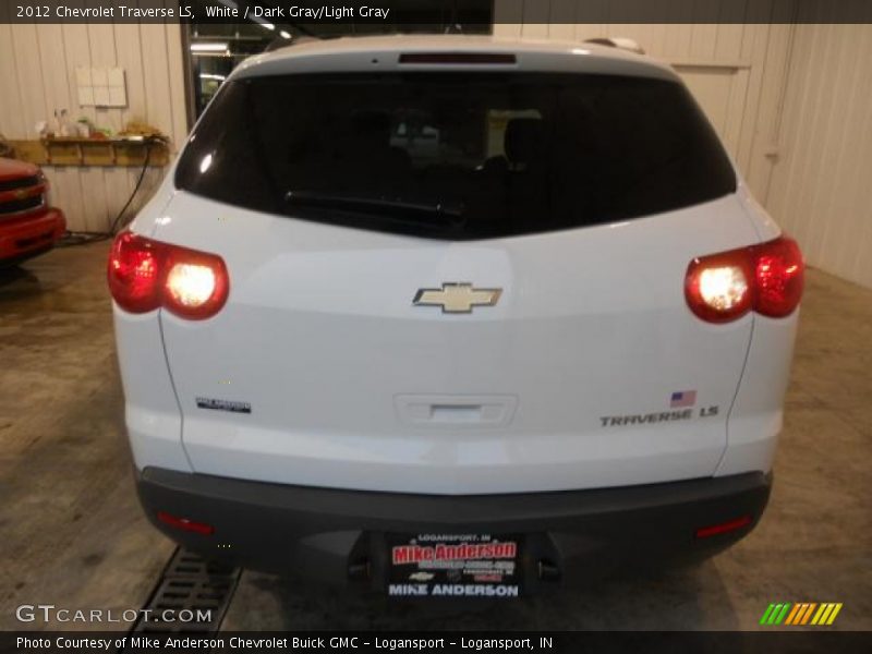 White / Dark Gray/Light Gray 2012 Chevrolet Traverse LS