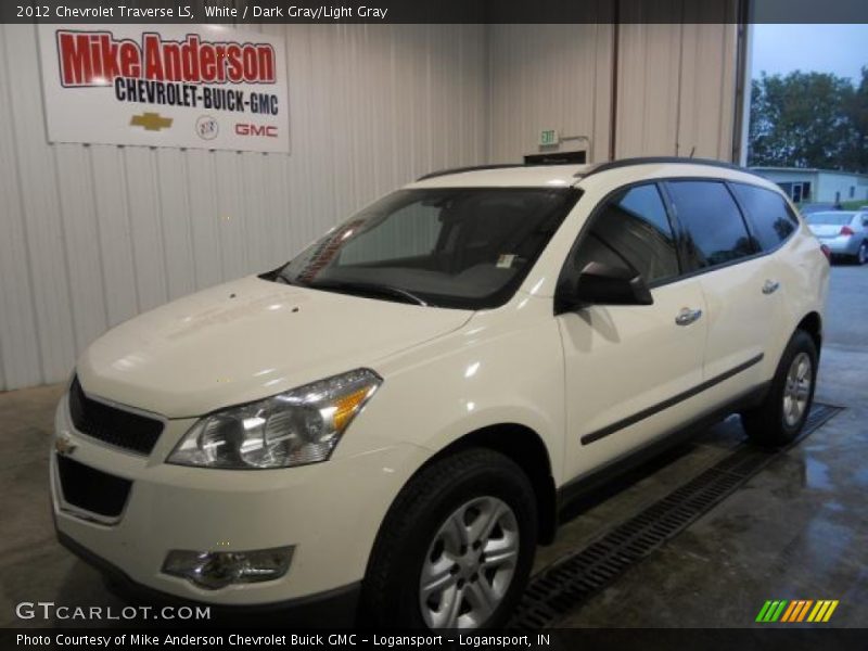 White / Dark Gray/Light Gray 2012 Chevrolet Traverse LS