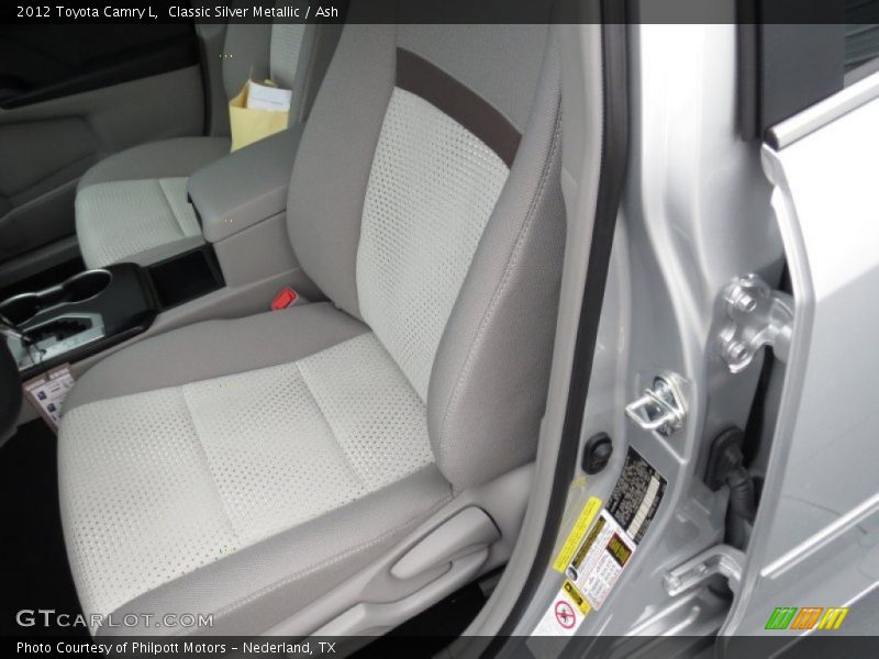 Classic Silver Metallic / Ash 2012 Toyota Camry L