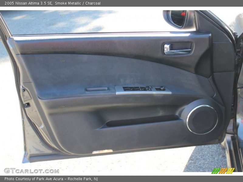 Smoke Metallic / Charcoal 2005 Nissan Altima 3.5 SE