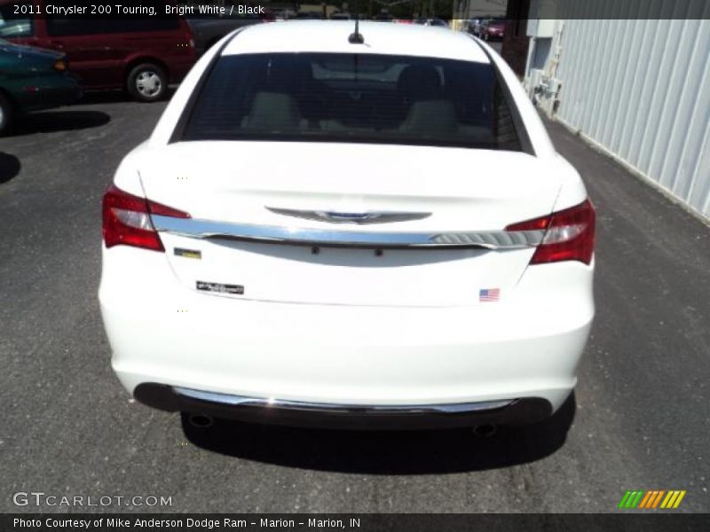 Bright White / Black 2011 Chrysler 200 Touring