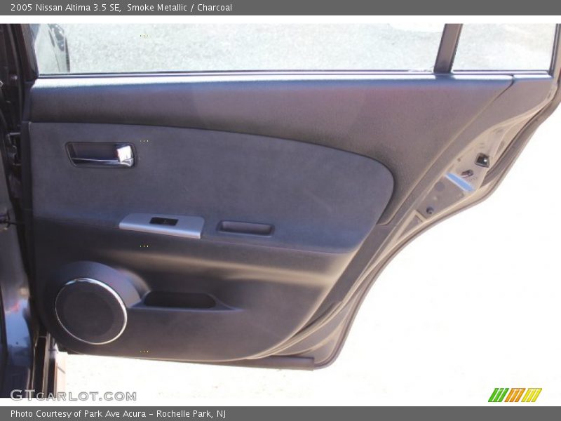Smoke Metallic / Charcoal 2005 Nissan Altima 3.5 SE