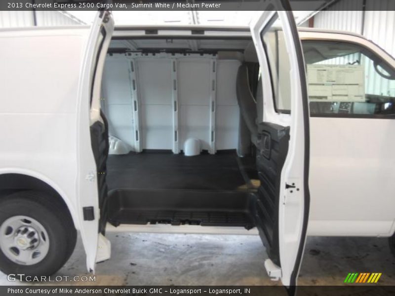 Summit White / Medium Pewter 2013 Chevrolet Express 2500 Cargo Van