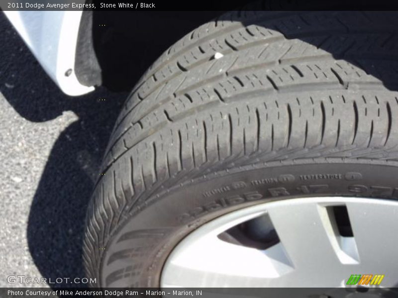 Stone White / Black 2011 Dodge Avenger Express