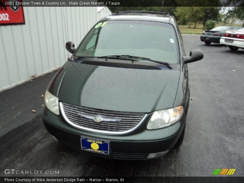 Shale Green Metallic / Taupe 2001 Chrysler Town & Country LXi