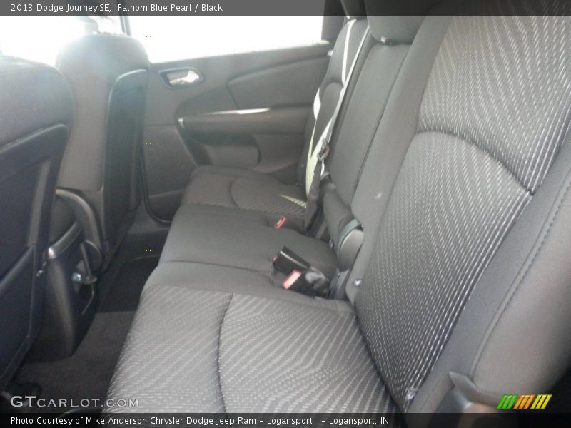 Fathom Blue Pearl / Black 2013 Dodge Journey SE
