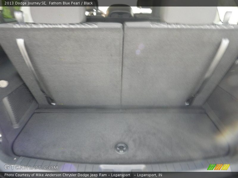 Fathom Blue Pearl / Black 2013 Dodge Journey SE