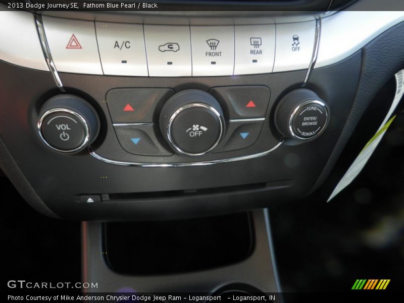 Fathom Blue Pearl / Black 2013 Dodge Journey SE