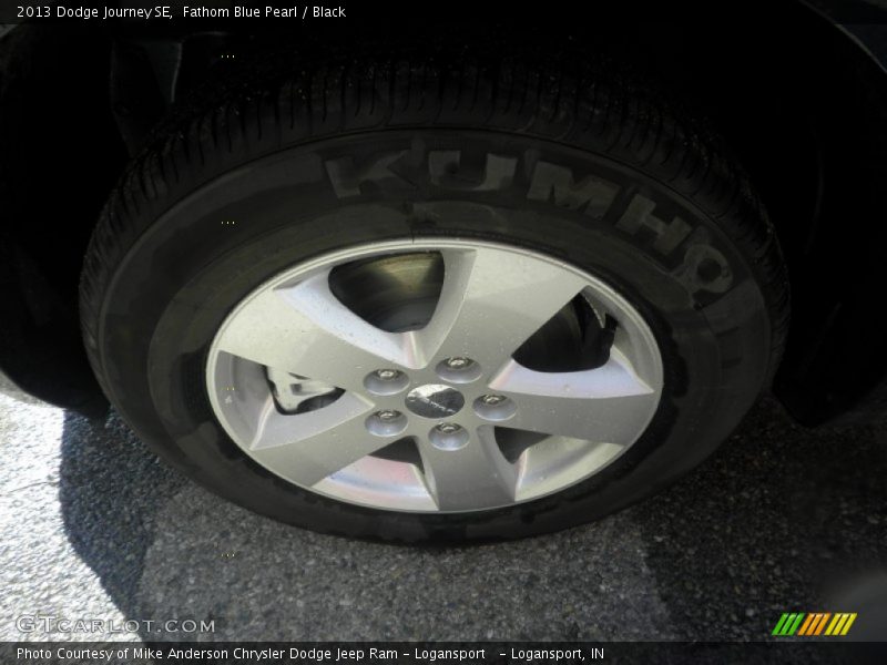Fathom Blue Pearl / Black 2013 Dodge Journey SE