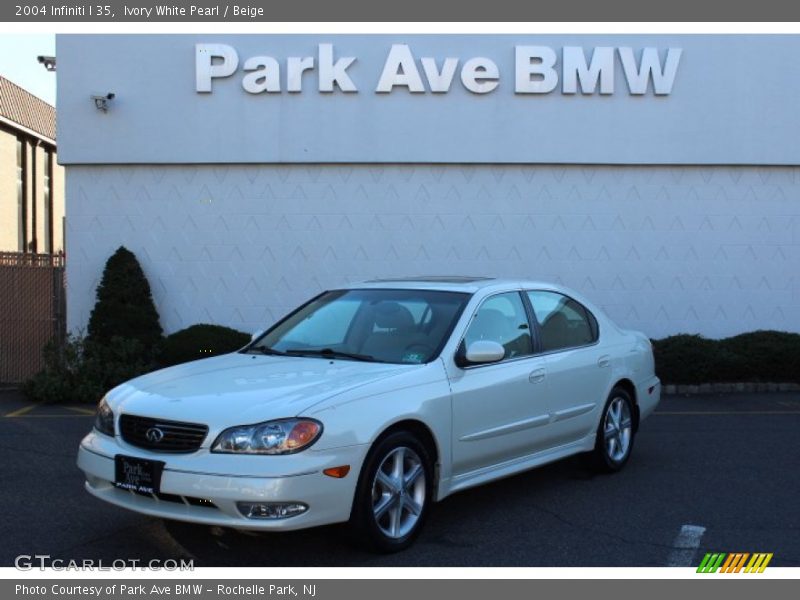 Ivory White Pearl / Beige 2004 Infiniti I 35