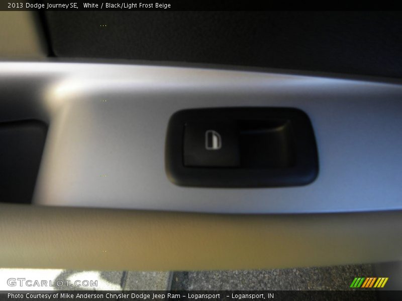 White / Black/Light Frost Beige 2013 Dodge Journey SE