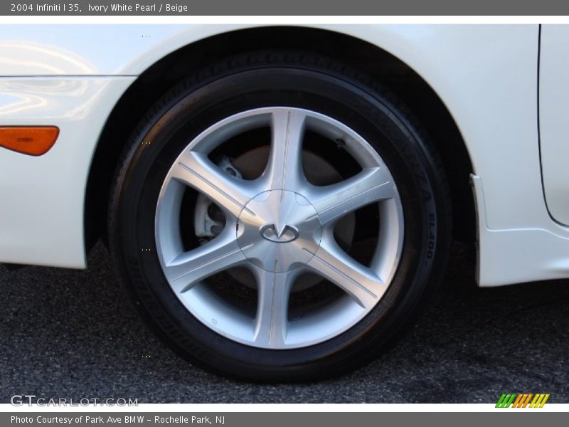 Ivory White Pearl / Beige 2004 Infiniti I 35
