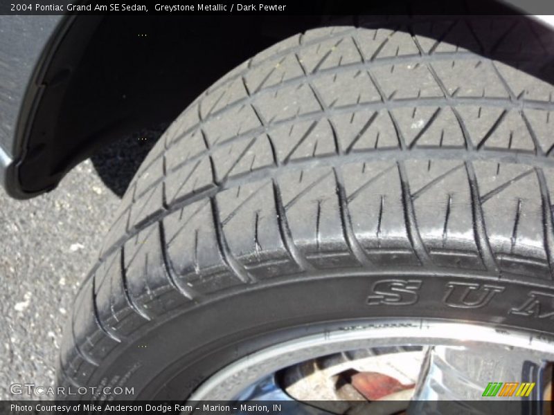 Greystone Metallic / Dark Pewter 2004 Pontiac Grand Am SE Sedan