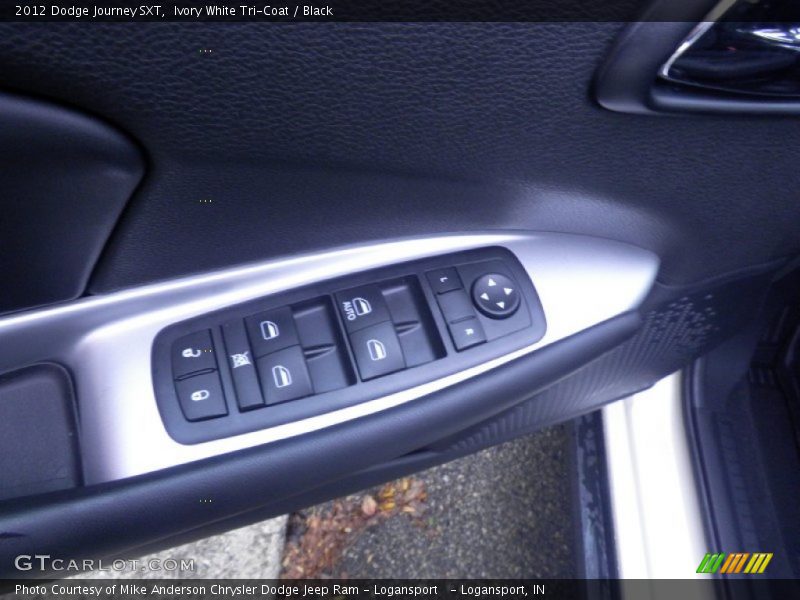 Ivory White Tri-Coat / Black 2012 Dodge Journey SXT