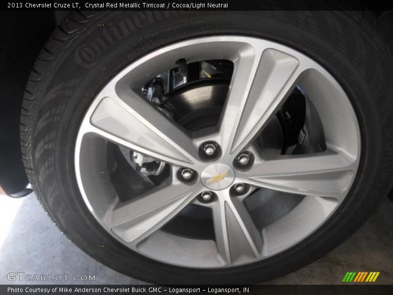 Crystal Red Metallic Tintcoat / Cocoa/Light Neutral 2013 Chevrolet Cruze LT