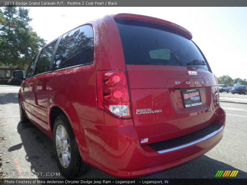 Redline 2 Coat Pearl / Black 2013 Dodge Grand Caravan R/T