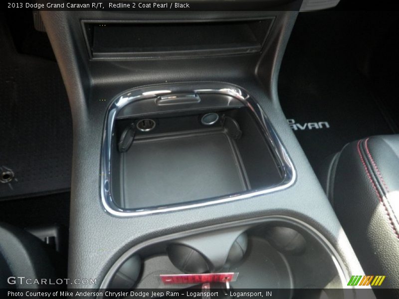 Redline 2 Coat Pearl / Black 2013 Dodge Grand Caravan R/T