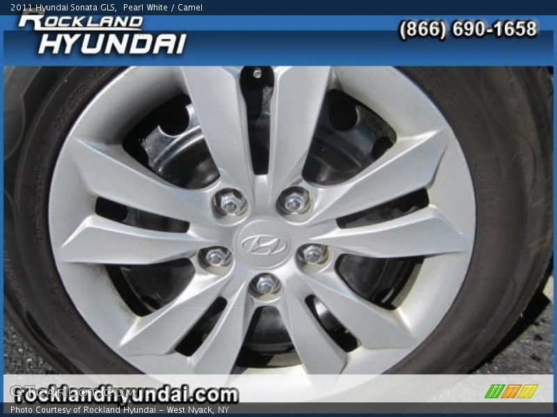 Pearl White / Camel 2011 Hyundai Sonata GLS