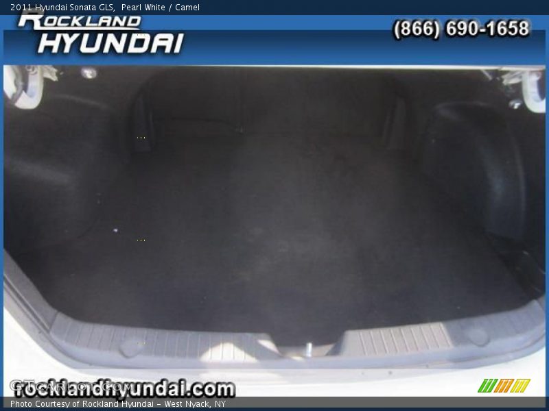 Pearl White / Camel 2011 Hyundai Sonata GLS