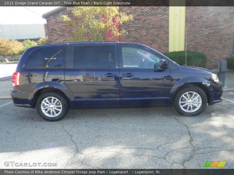 True Blue Pearl / Black/Light Graystone 2013 Dodge Grand Caravan SXT