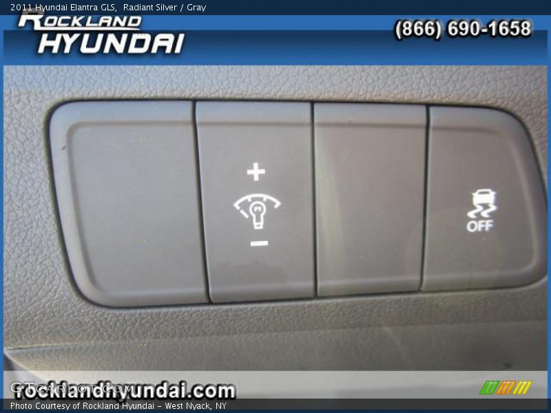 Radiant Silver / Gray 2011 Hyundai Elantra GLS