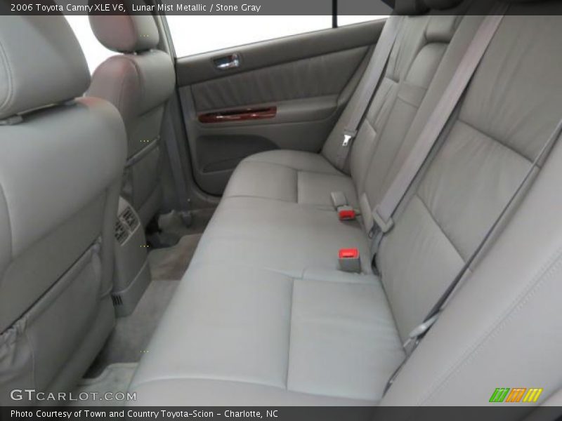 Lunar Mist Metallic / Stone Gray 2006 Toyota Camry XLE V6