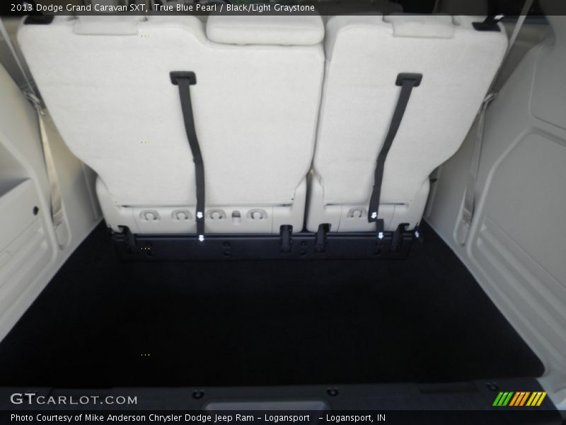 True Blue Pearl / Black/Light Graystone 2013 Dodge Grand Caravan SXT