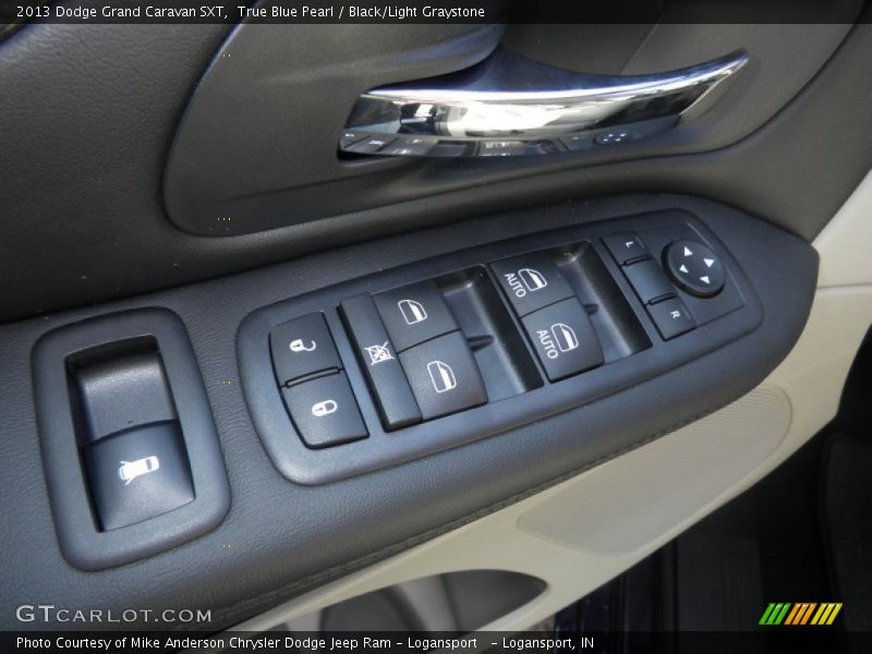 True Blue Pearl / Black/Light Graystone 2013 Dodge Grand Caravan SXT