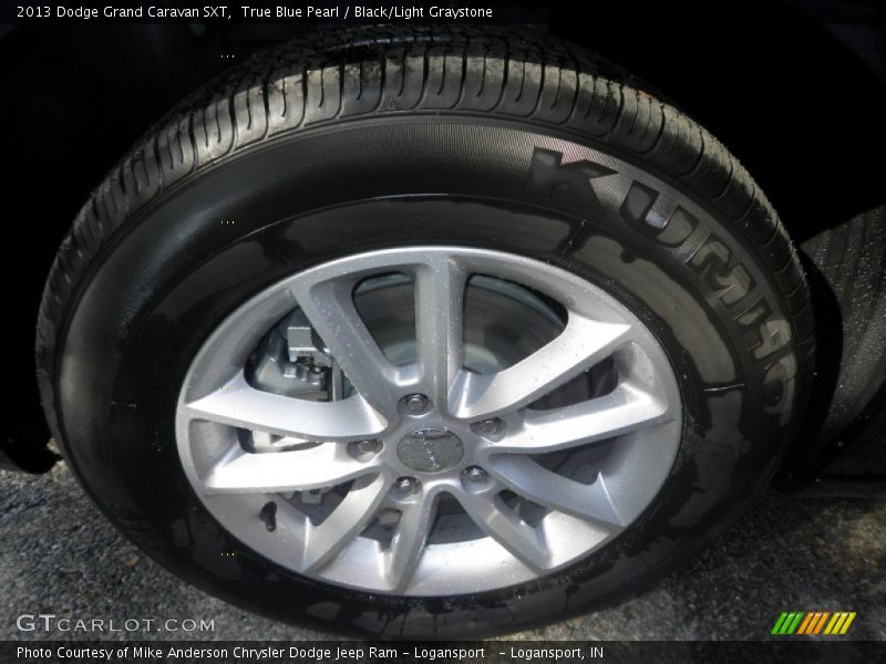 True Blue Pearl / Black/Light Graystone 2013 Dodge Grand Caravan SXT