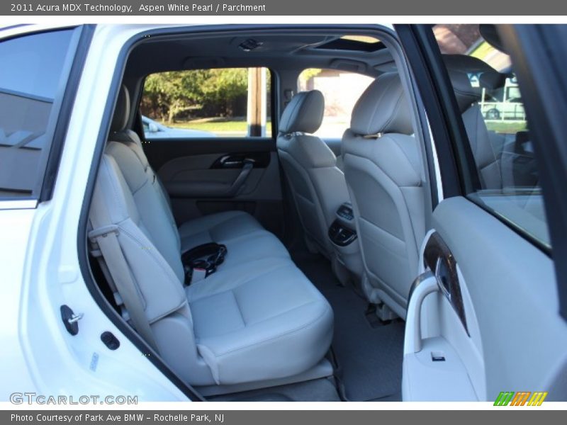 Aspen White Pearl / Parchment 2011 Acura MDX Technology