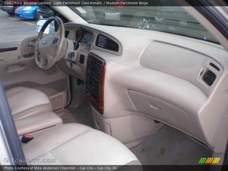 Light Parchment Gold Metallic / Medium Parchment Beige 2002 Ford Windstar Limited