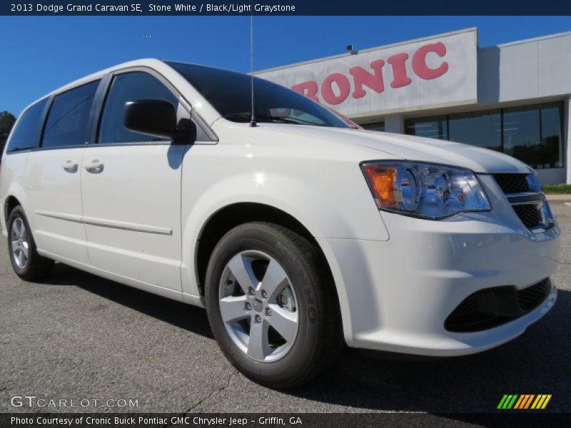 Stone White / Black/Light Graystone 2013 Dodge Grand Caravan SE