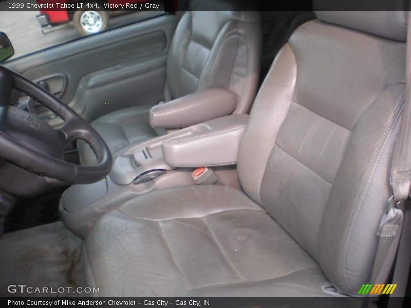 Victory Red / Gray 1999 Chevrolet Tahoe LT 4x4