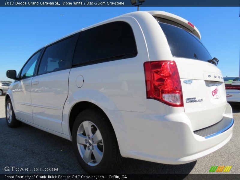 Stone White / Black/Light Graystone 2013 Dodge Grand Caravan SE