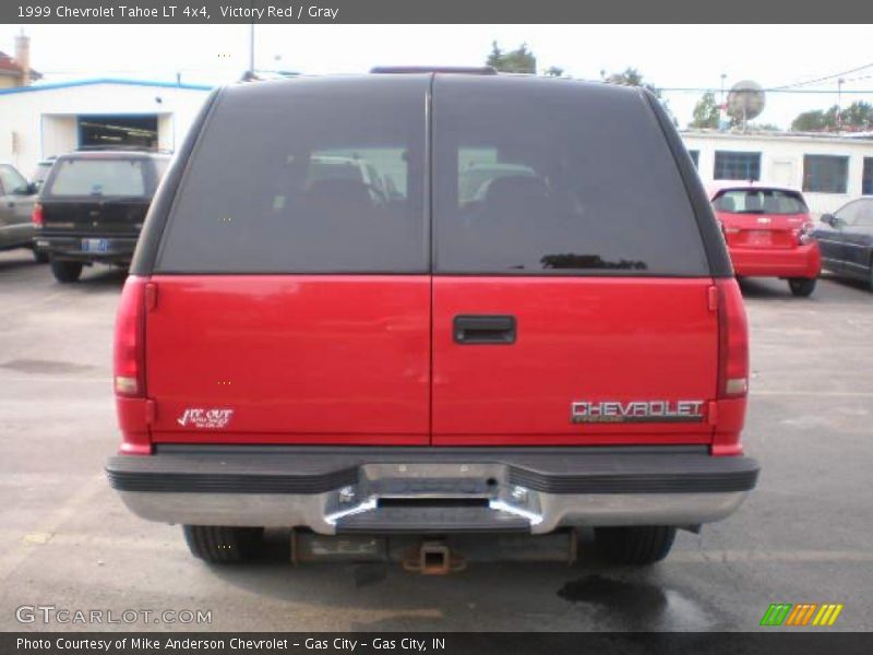 Victory Red / Gray 1999 Chevrolet Tahoe LT 4x4